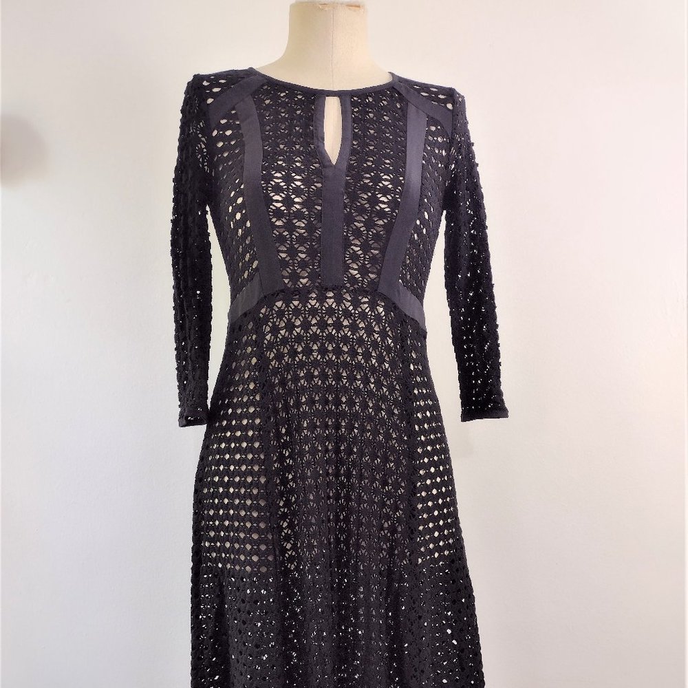 Sexy lace cage-dress